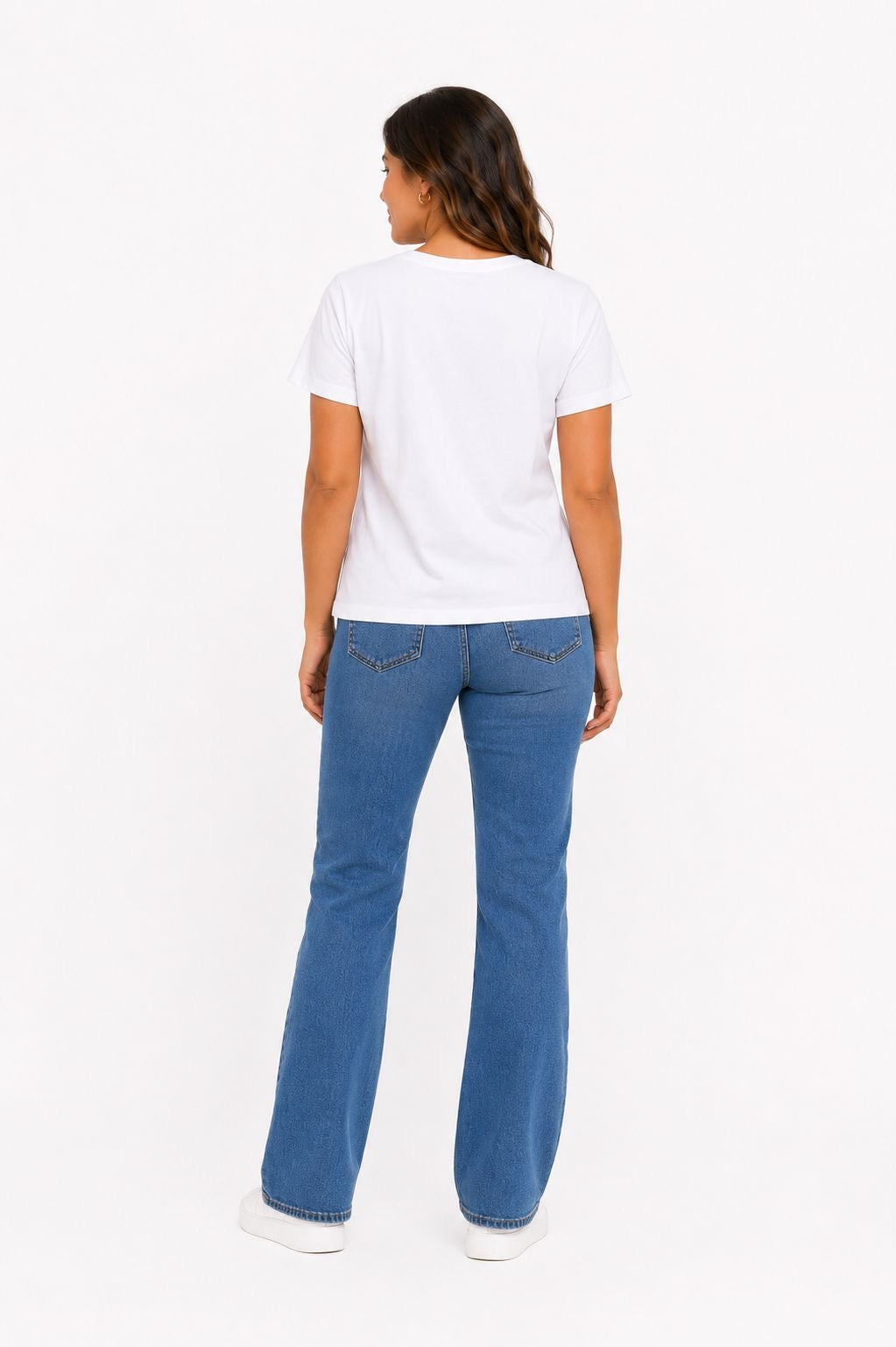 GUESS white short-sleeved t-shirt