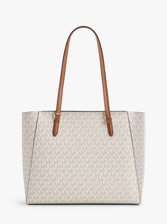Michael Kors Jet Set Charm Tote