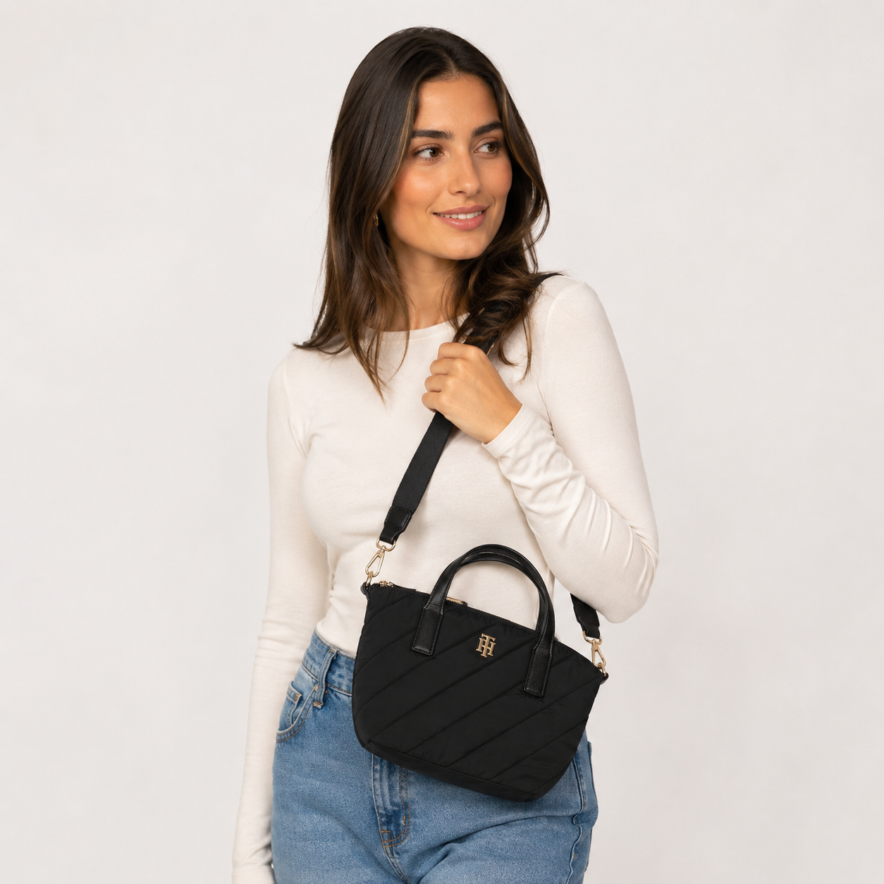 Tommy Hilfiger Crossbody Bag
