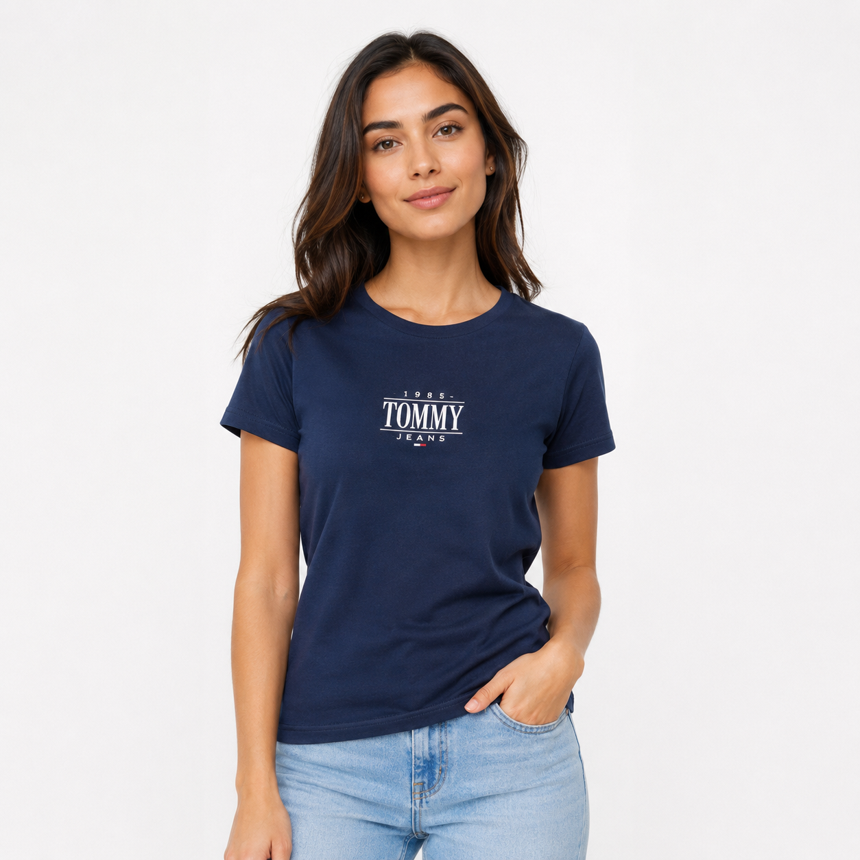 Tommy Hilfiger Tommy Jeans Women’s Essential Graphic Tee