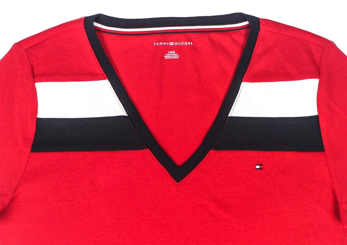 Tommy Hilfiger Women's Casual V-Neck T-Shirt