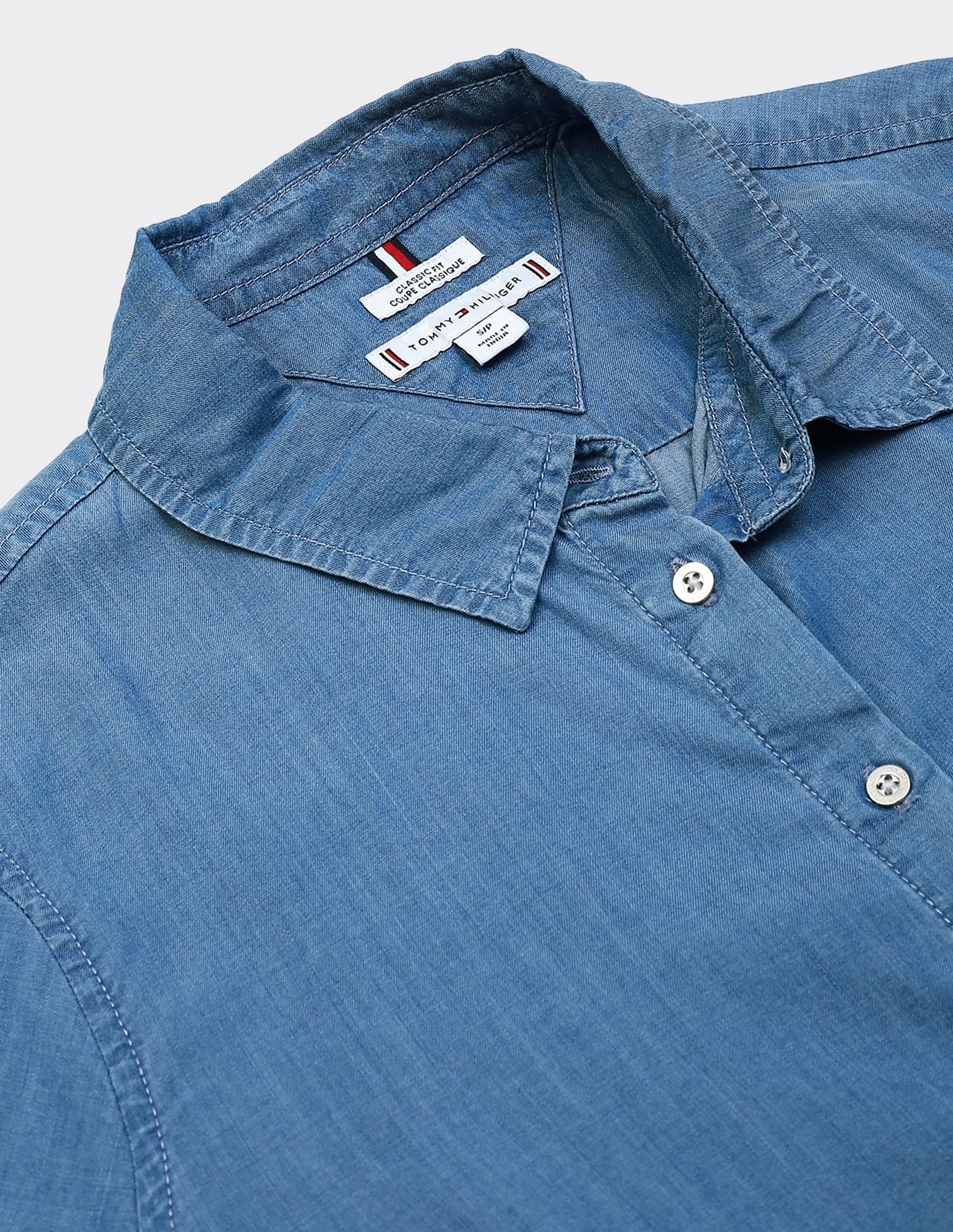 Tommy Hilfiger Women’s Heritage Chambray Shirt