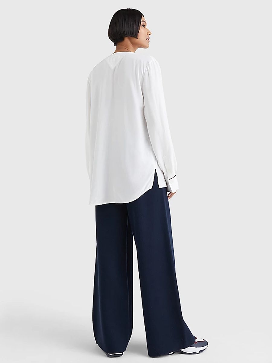 Tommy Hilfiger V-Neck Relaxed Fit Blouse