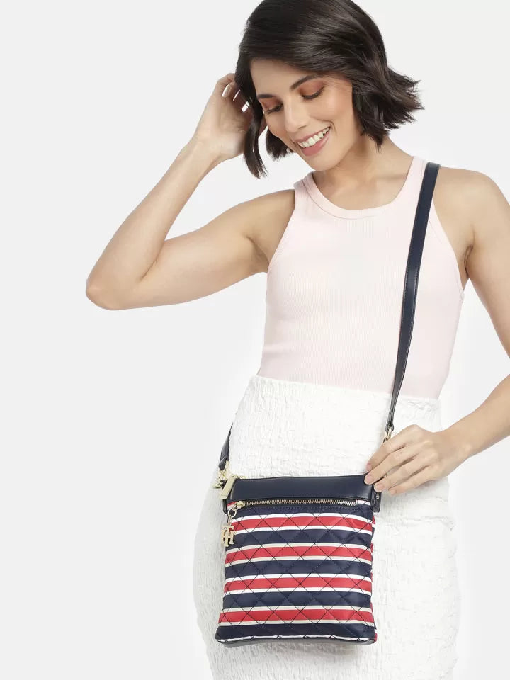 Tommy Hilfiger Charming Crossbody