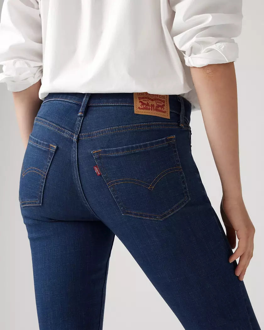 Levi’s 711 Skinny Mid Rise Slim Through Hip And Thigh Jeans Women’s