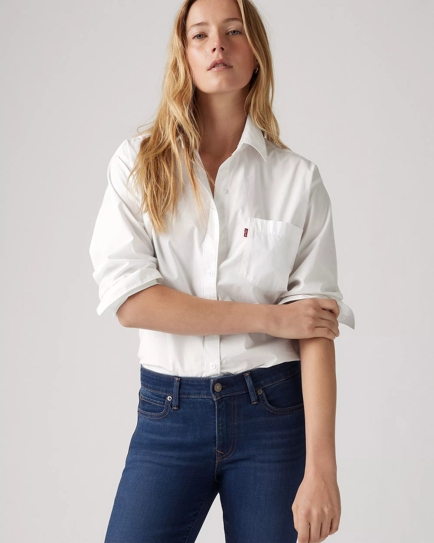 Levi’s 711 Skinny Mid Rise Slim Through Hip And Thigh Jeans Women’s