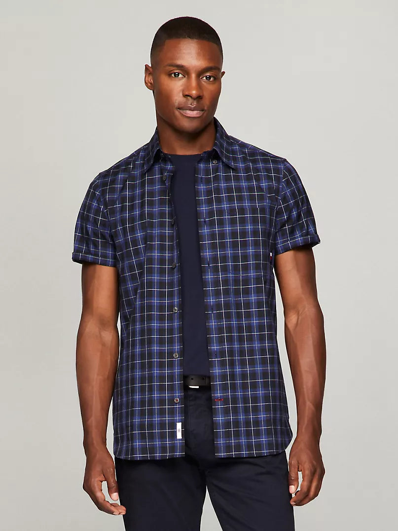 Tommy Hilfiger Regular Fit Plaid Short-Sleeve Poplin Shirt