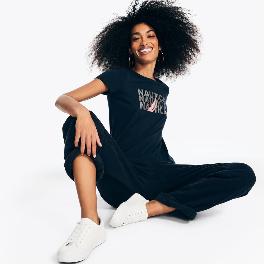 Nautica brand icon foil graphic t-shirt