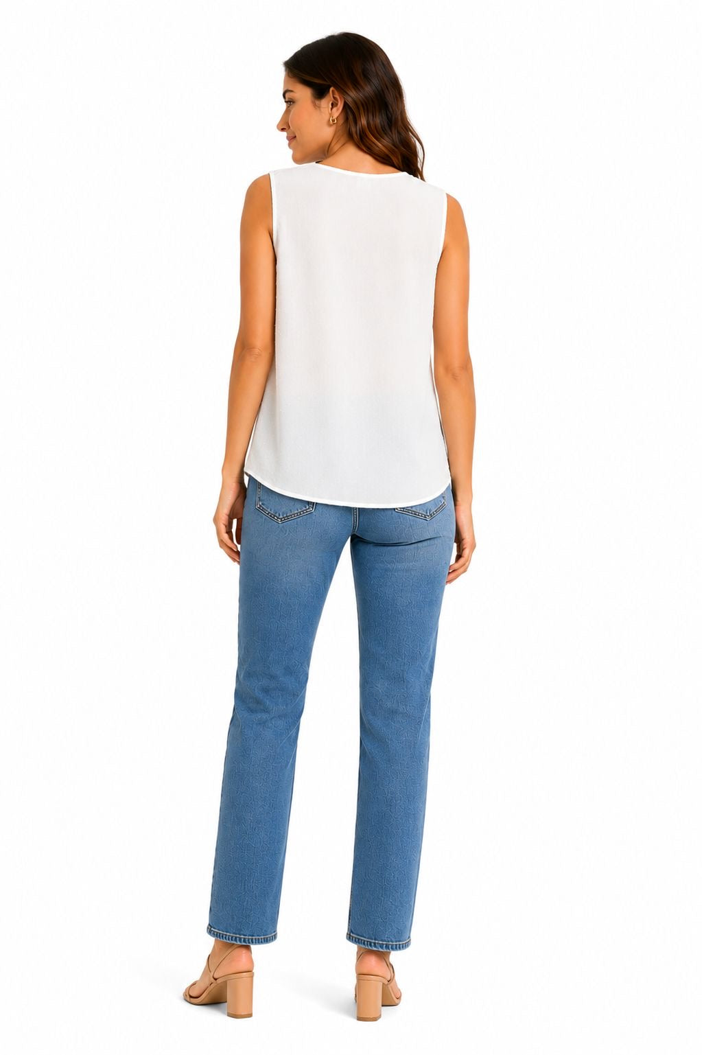 NAIF-White sleeveless blouse from the Naïf brand
