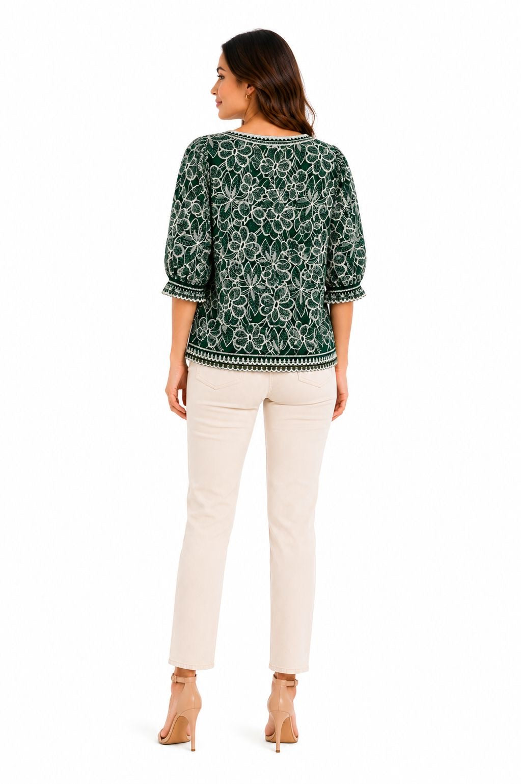 SOLITAIREGreen blouse with white floral embroidery