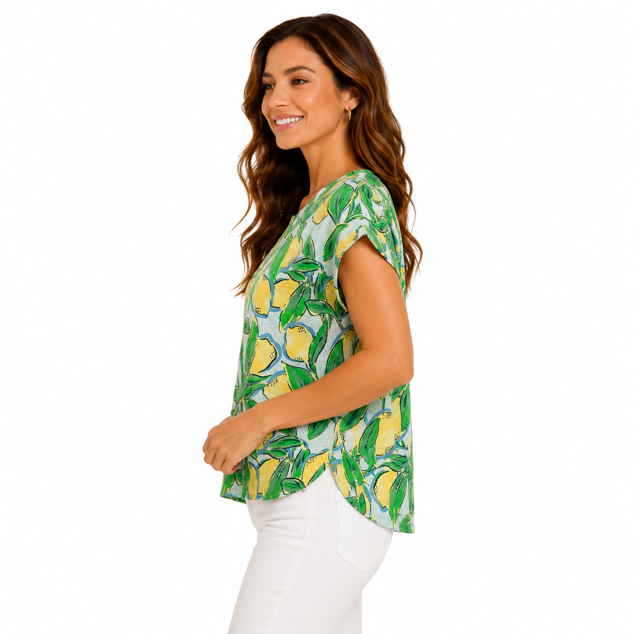 Isaac Mizrahi linen t-shirt has a vibrant yellow lemon print