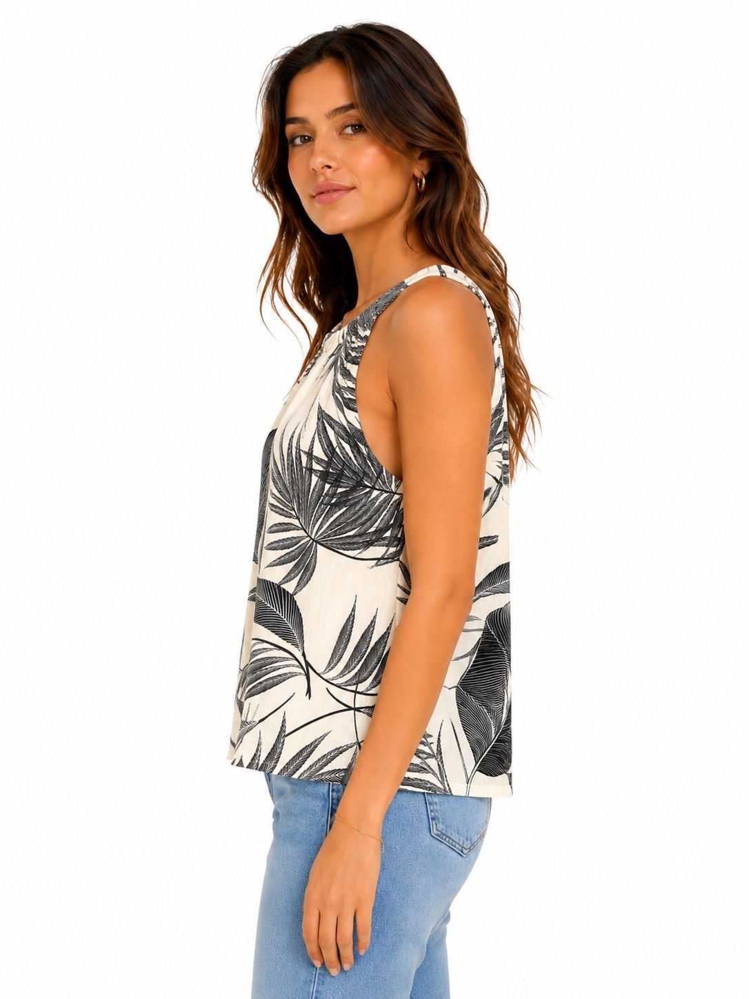 Tahari sleeveless blouse