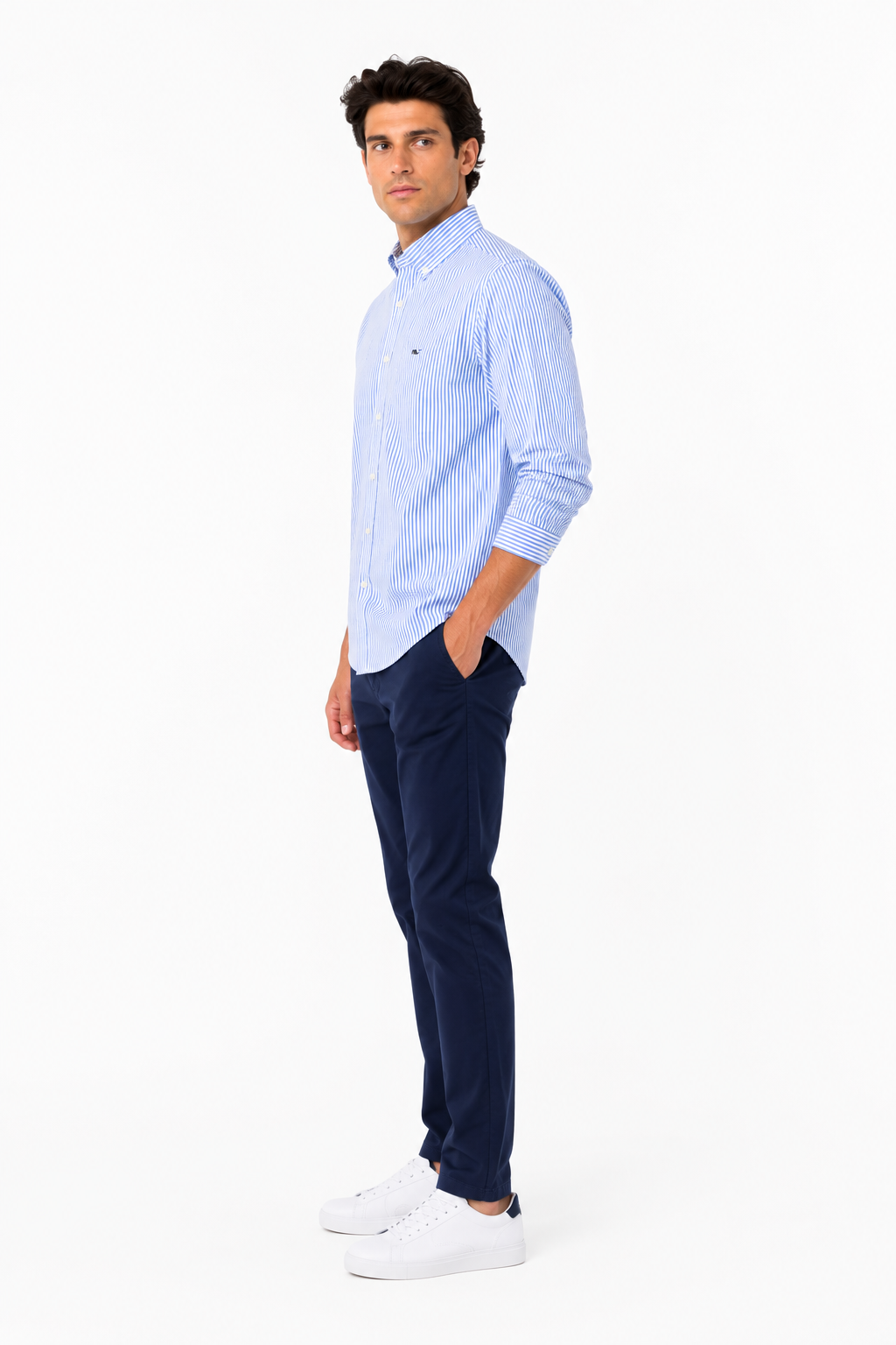 Vineyard Vines brand button shirt