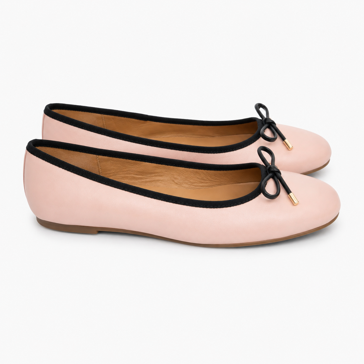 Aerosoles New York allerinas Light pink aerosols with black trim