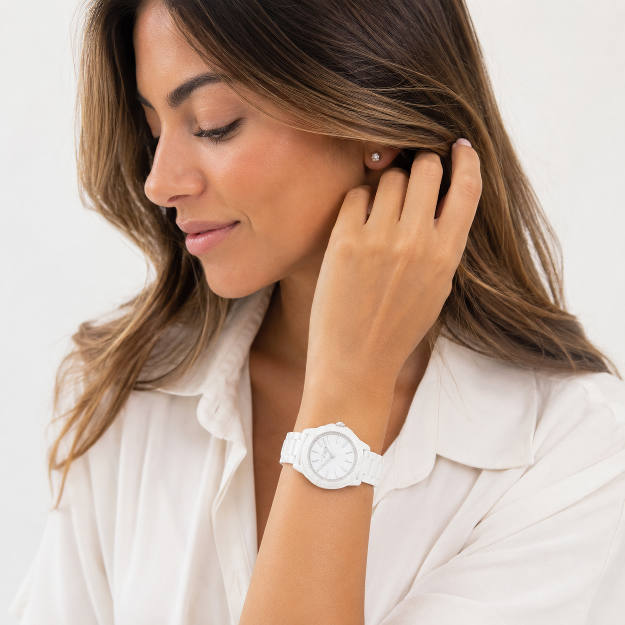 Coach Women's Kitt White Ceramic Watch