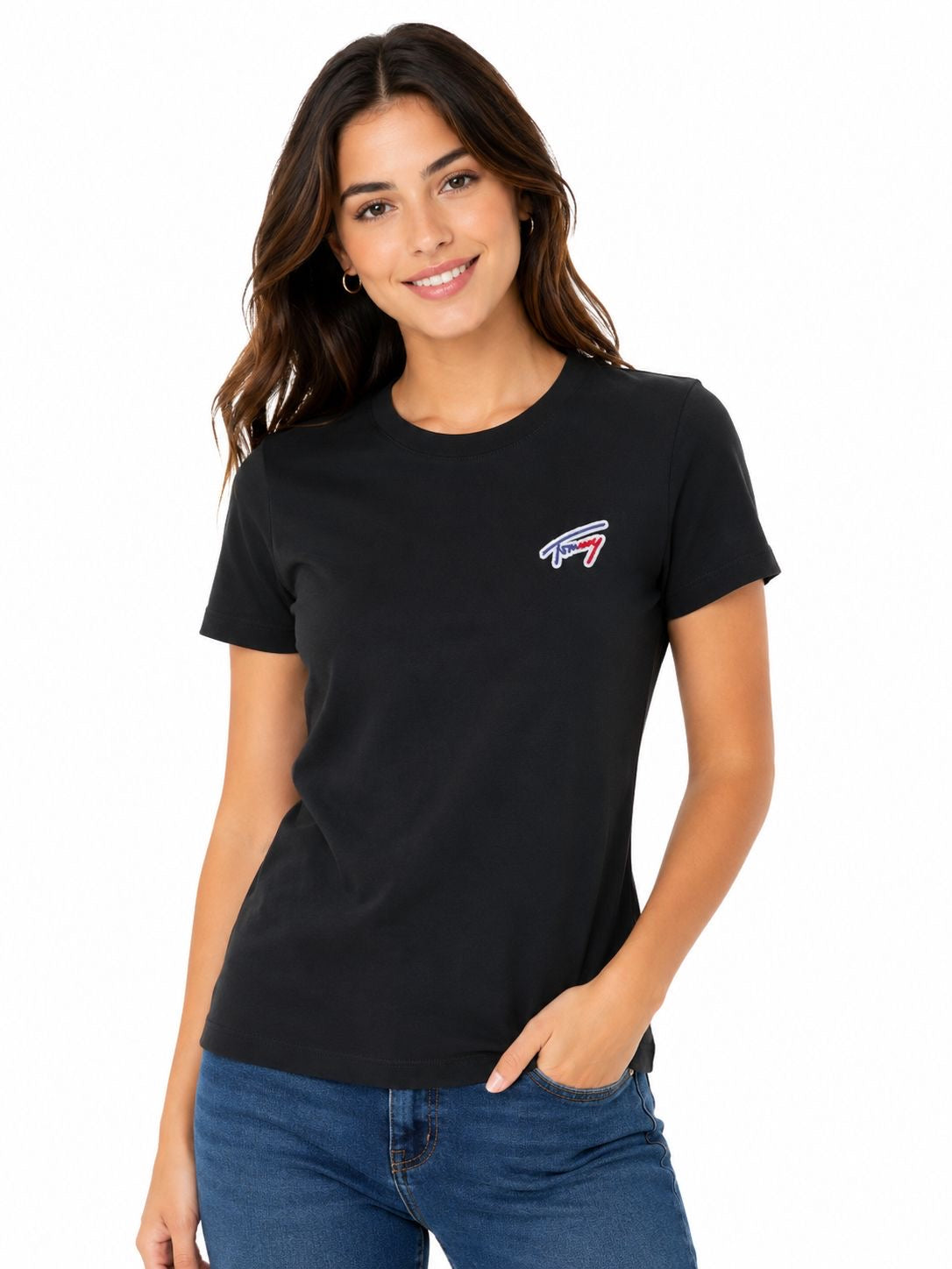 TOMMY JEANS-Black Tommy Jeans t-shirt with a small embroidered logo on the chest
