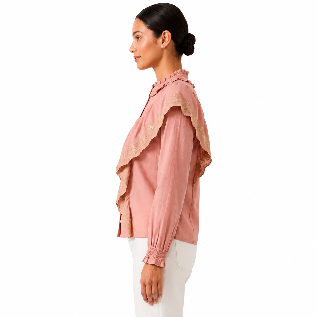 VERSONA-Romantic blouse with ruffles and floral embroidery