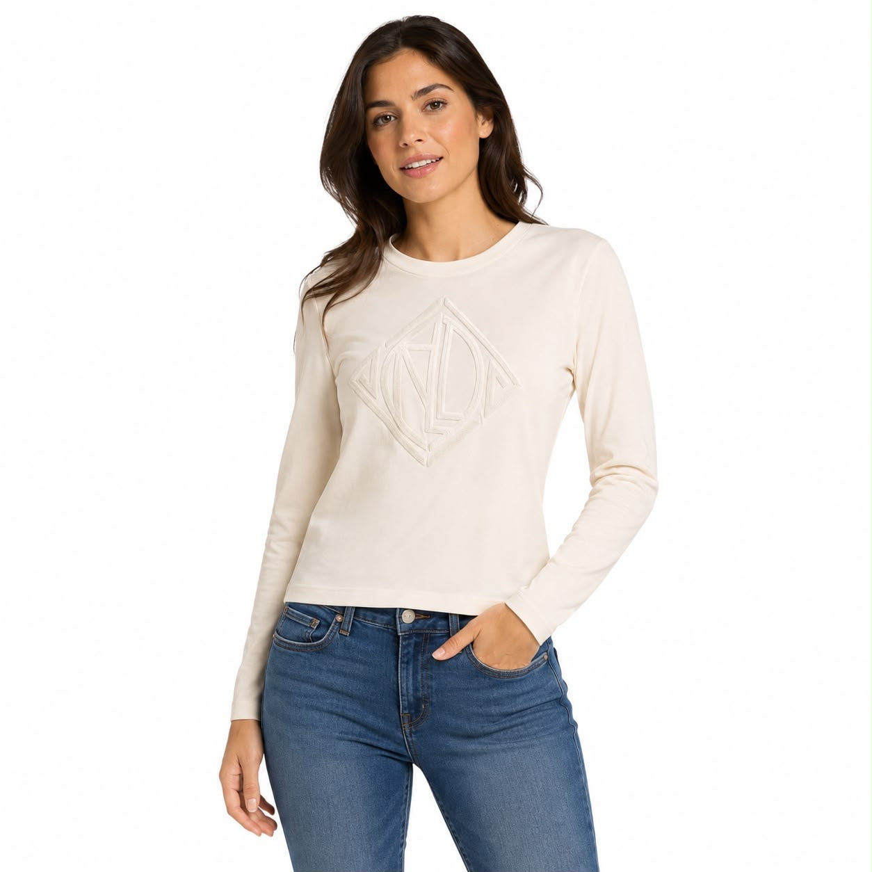 Ralph Lauren Long-sleeved t-shirt features an embroidered tonal logo