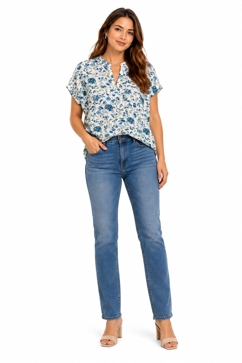 CYNTHIA STEFFE-Floral Blouse, made of fresh and light cotton
