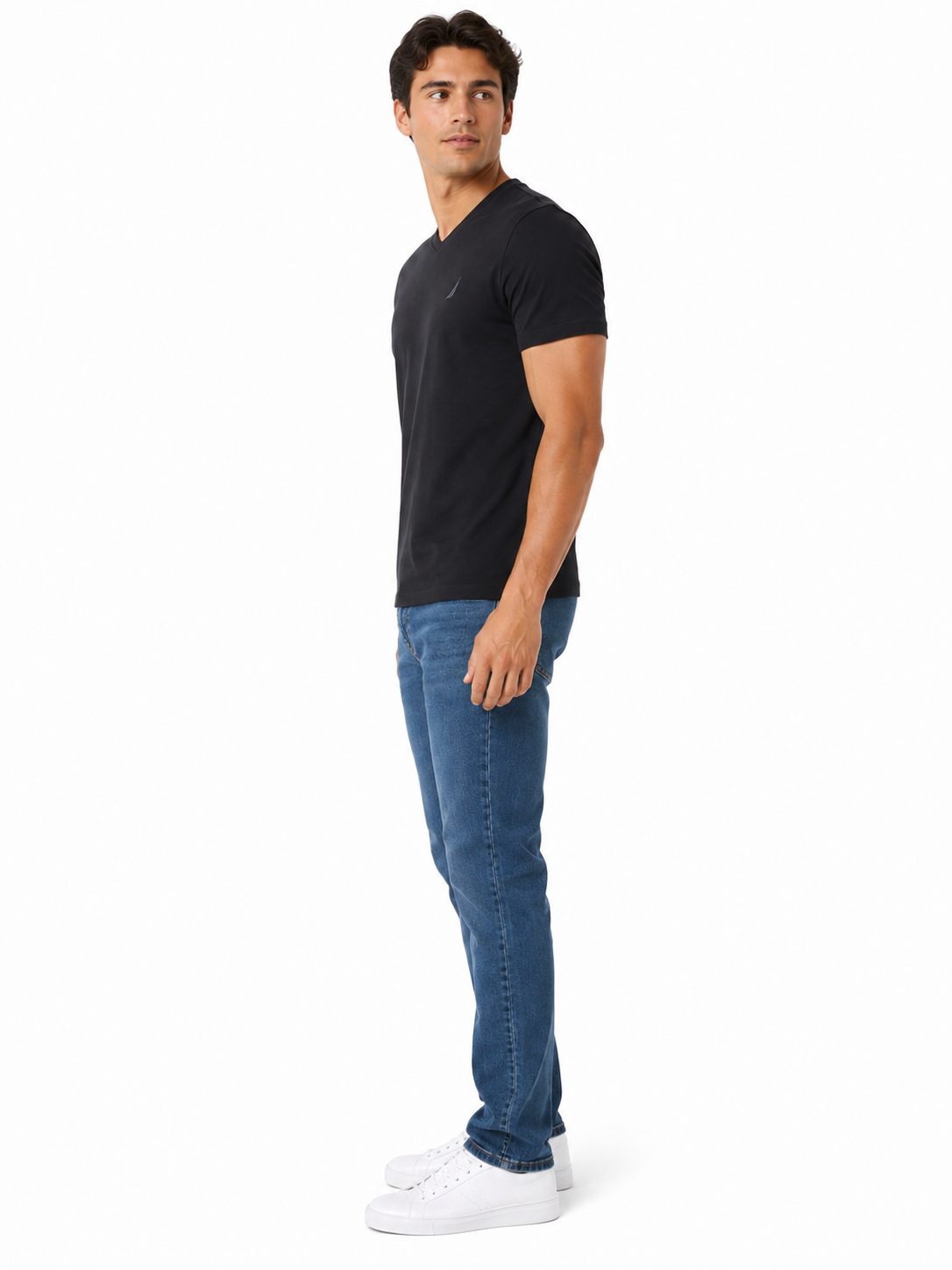 NAUTICA-Classic V-neck t-shirt in black