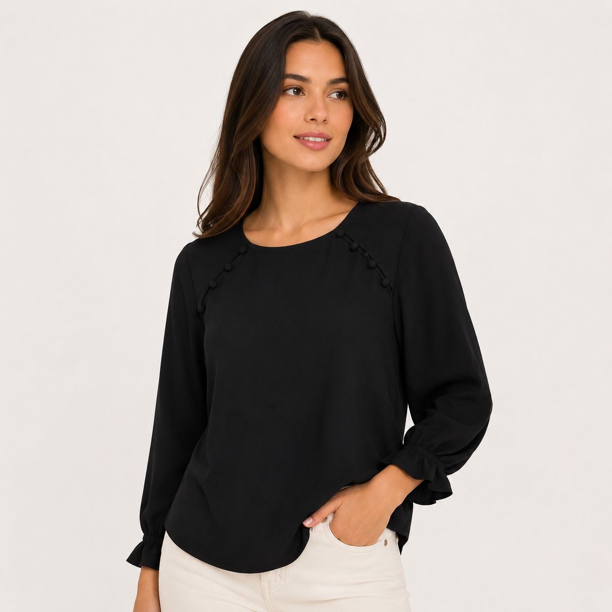 Lily White Black long-sleeved blouse is the BALINA model of the IVY & OAK brand