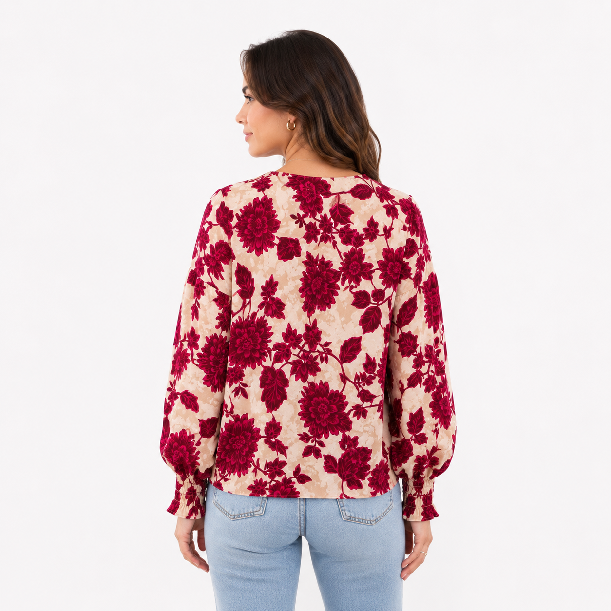 Cupio Blush Blouse is a Cupio with floral print and ruffled collar
