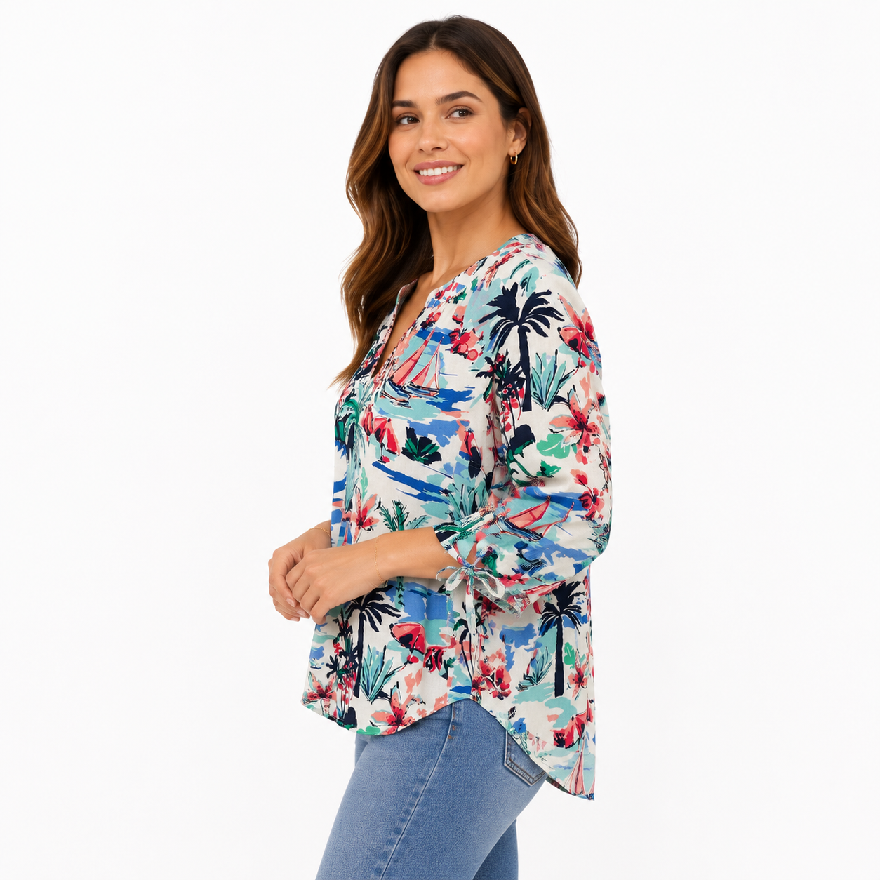 Jones New York blouse has a tropical print Women’s