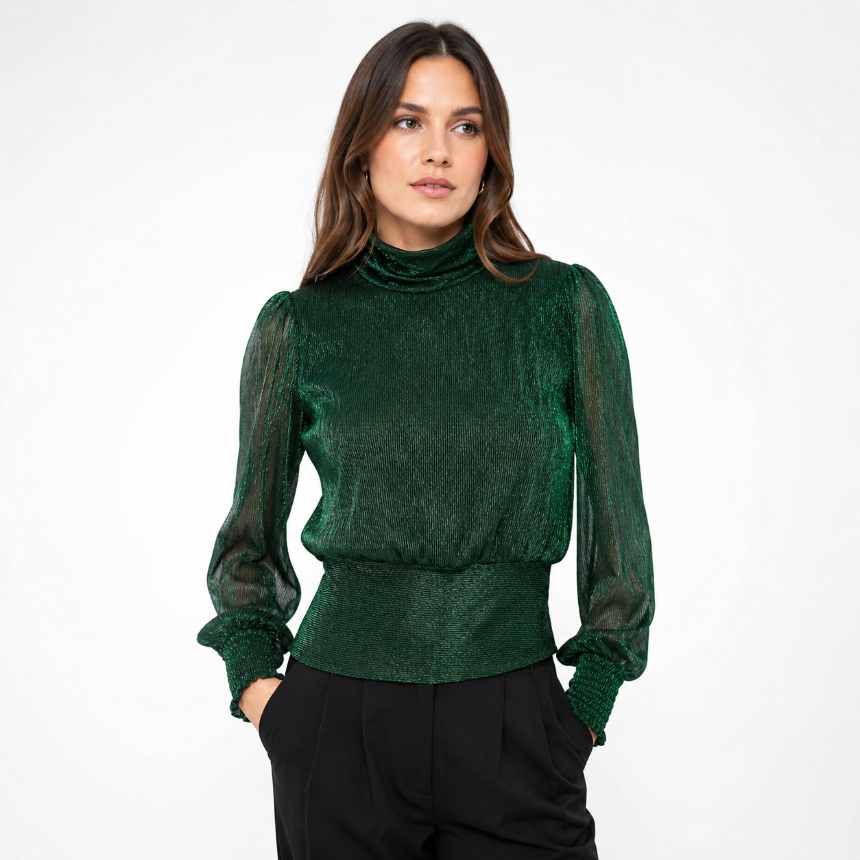 Joie blouse Stands out for its sophisticated pleated and shiny finish