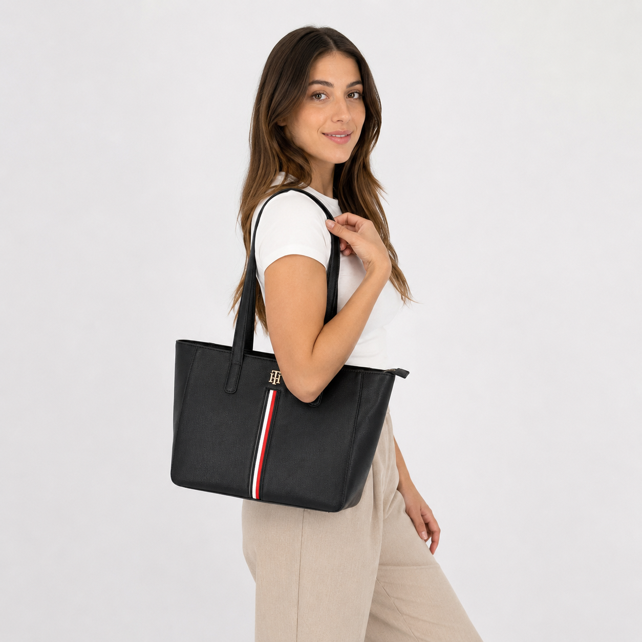 Tommy Hilfiger logo plaque tote bag