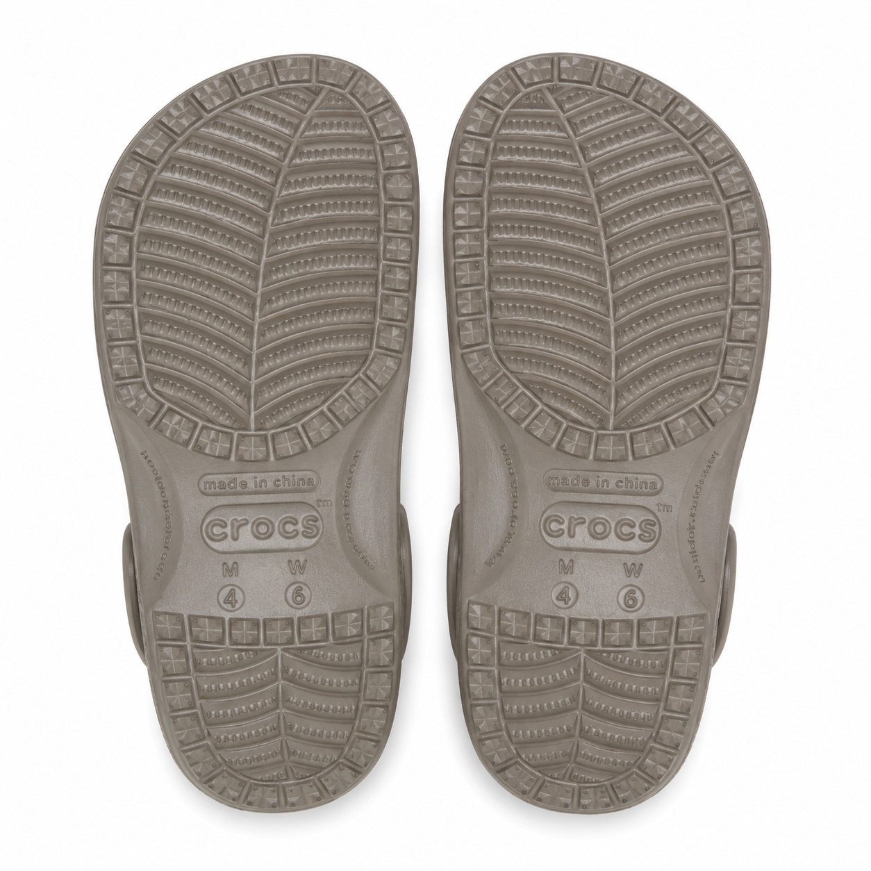 Crocs Berry or Ralen unisex clogs in haki color.