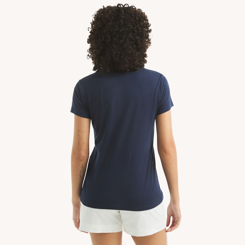 Náutica-bright heart glitter graphic t-shirt