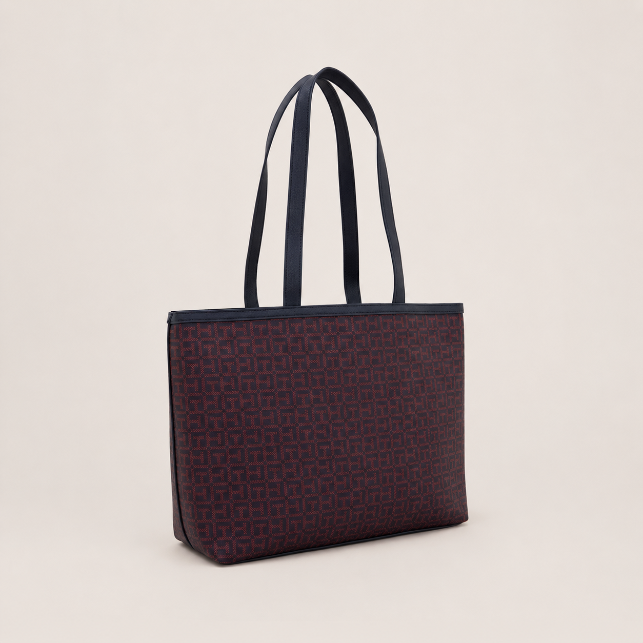 Tommy Hilfiger Elizabeth II CZ Tote Coated Square Monogram