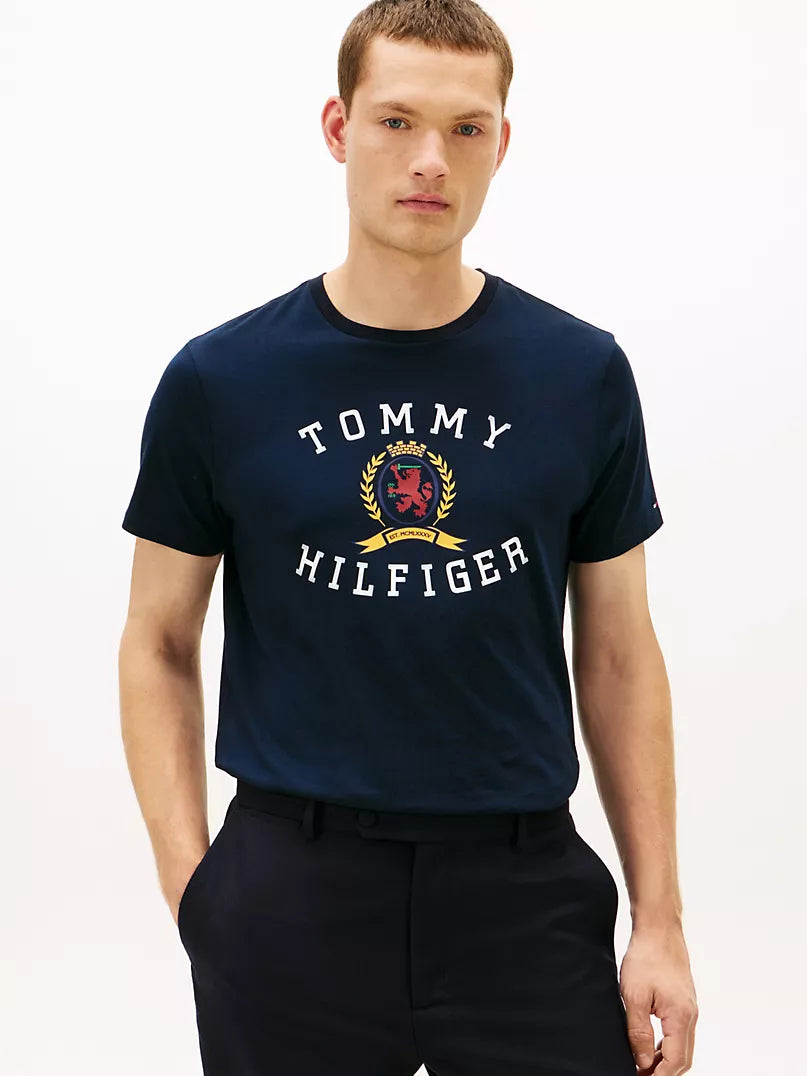 Tommy Hilfiger-Hilfiger Crest Logo T-Shirt