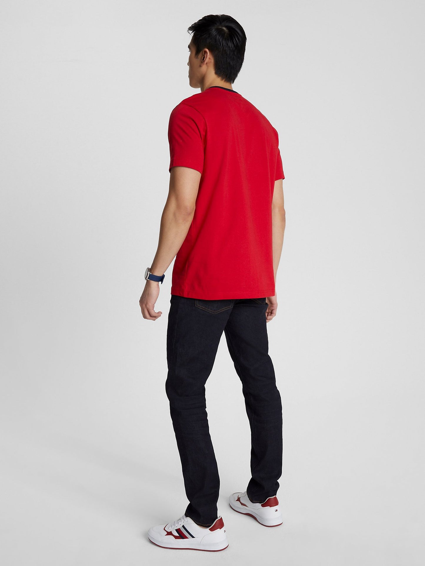 Tommy Hilfiger Essential Flag Logo T-Shirt