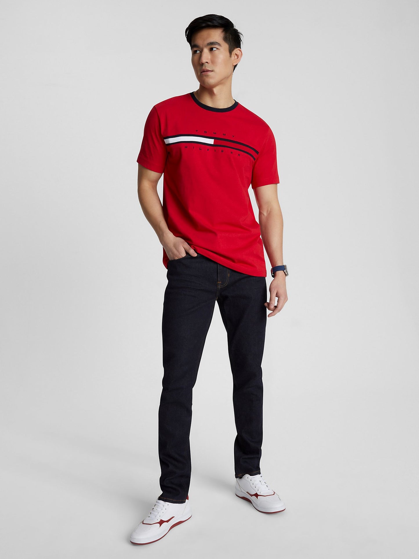 Tommy Hilfiger Essential Flag Logo T-Shirt