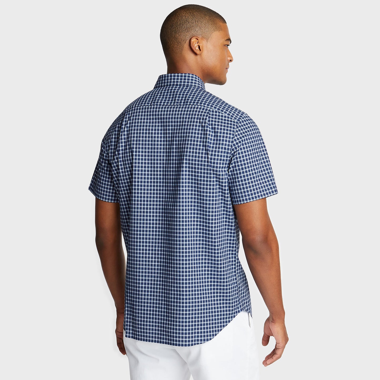 Nautica Classic Fit Wrinkle -Resistant Short Sleeve Shirt