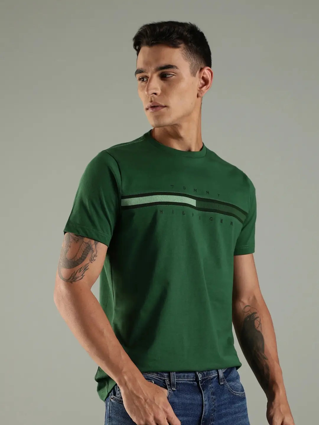 Tommy Hilfiger Men Brand Logo Printed Round Neck cotton t-shirt