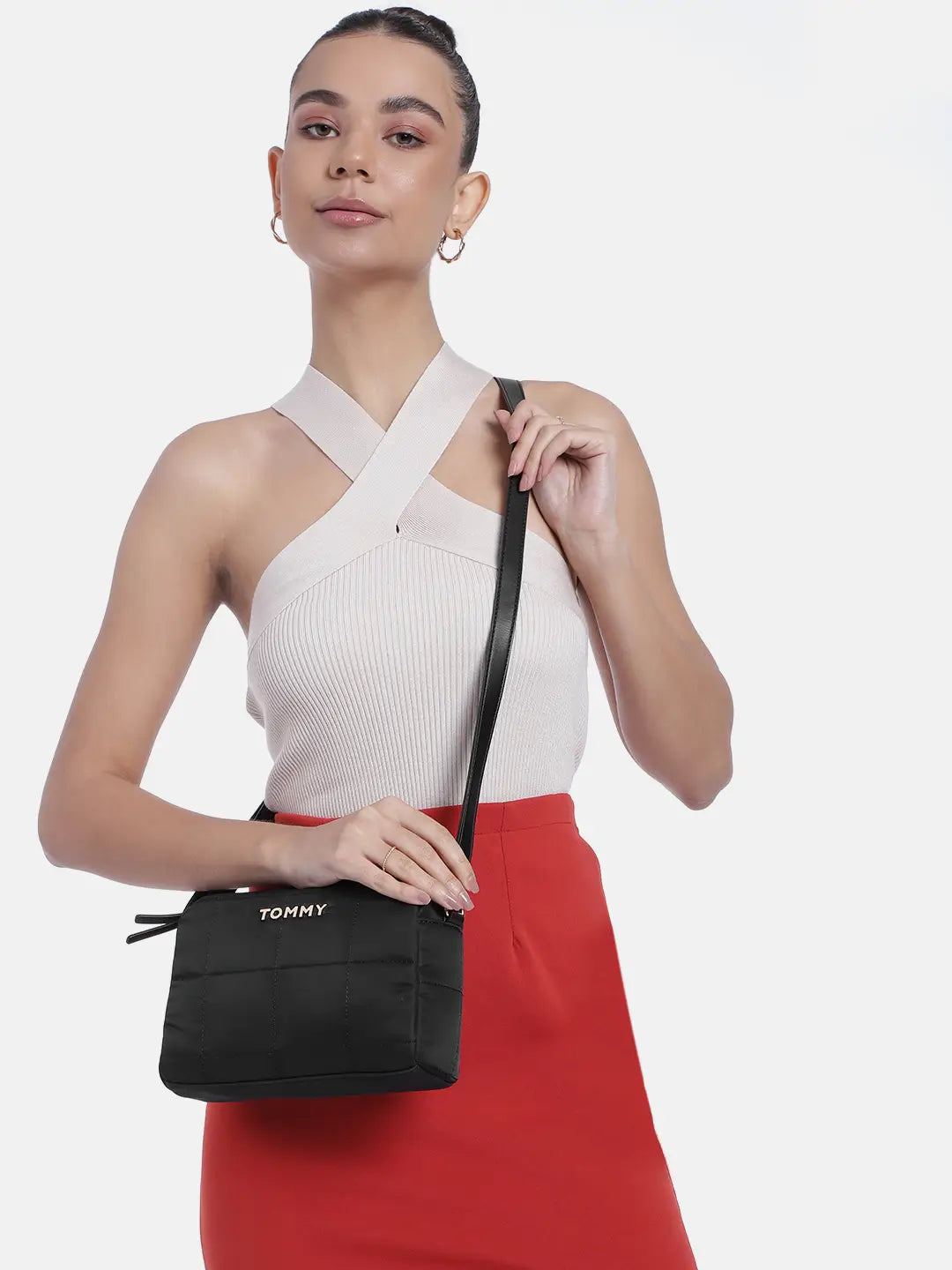 Tommy Hilfiger Women Solid Sling Bag