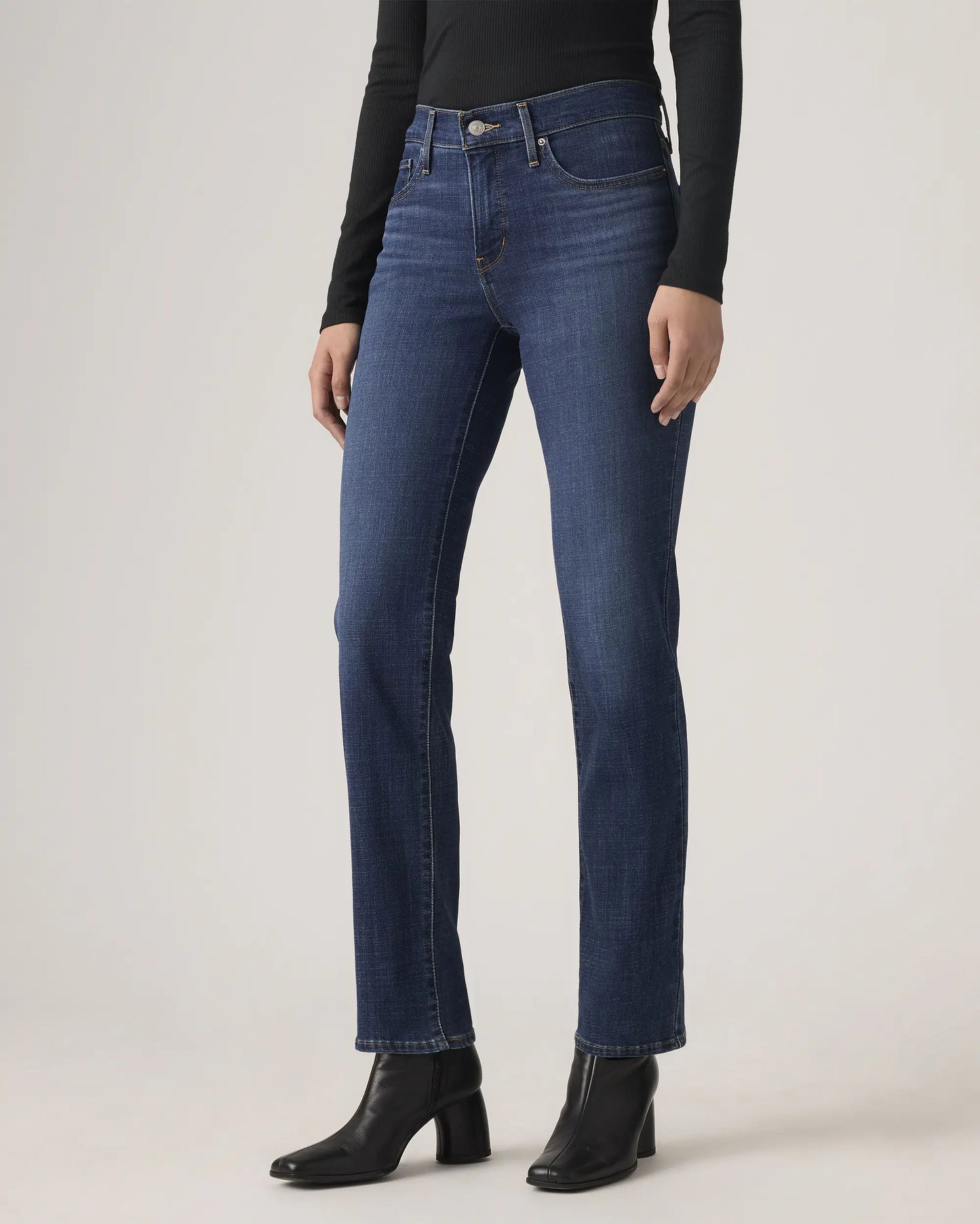 Levi’s 314 Shaping Straight Women's Jeans