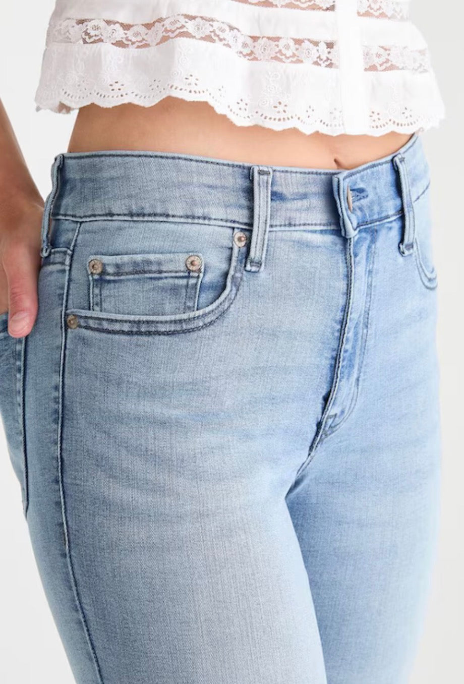 Aeropostale Premium Seriously Stretchy High-Rise Jegging
