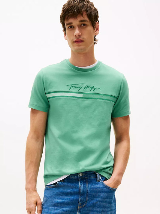 Tommy Hilfiger-Tonal Signature Flag Logo T-Shirt
