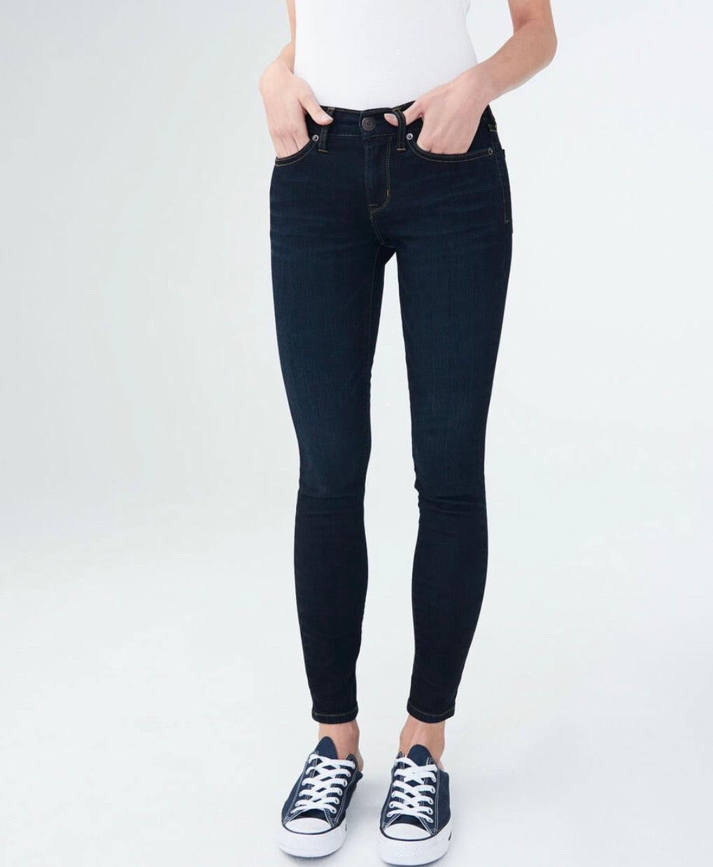 Aeropostale Seriously Stretchy Low-Rise Jegging