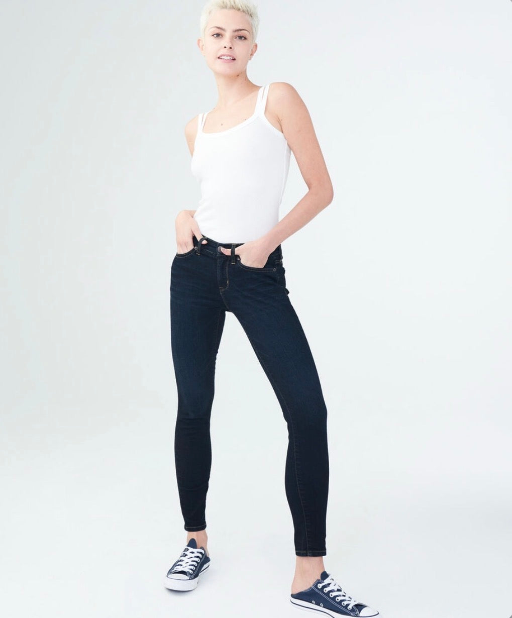 Aeropostale Seriously Stretchy Low-Rise Jegging