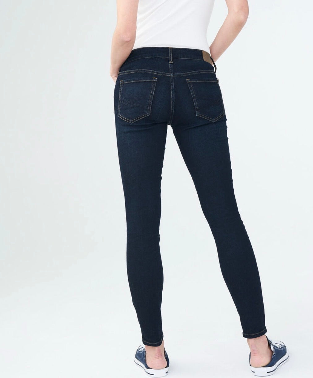 Aeropostale Seriously Stretchy Low-Rise Jegging