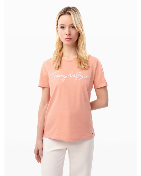 Tommy Hilfiger-PLAYERA CORTE REGULAR LOGO BORDADO EN CURSIVA DE MUJER TOMMY HILFIGER