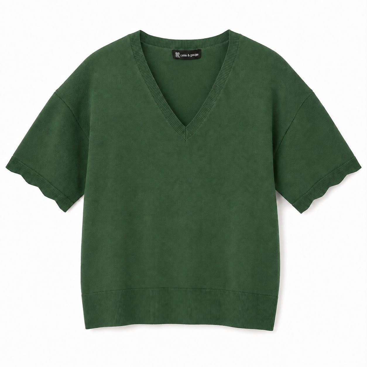 Cable & Gauge Short-sleeved V-neck knit sweater in green