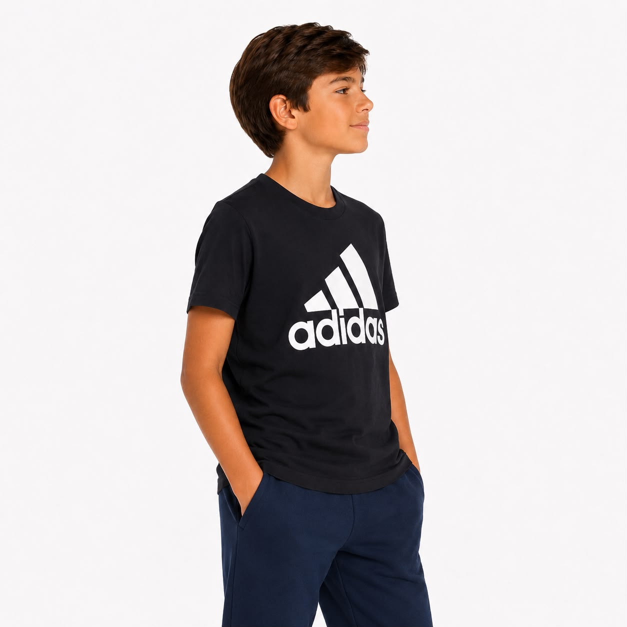 Adidas classic short-sleeved t-shirt in black