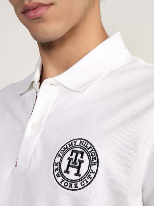 Tommy Hilfiger POLO CORTE REGULAR CON LOGO TH BORDADO EN EL FRENTE DE HOMBRE TOMMY HILFIGER