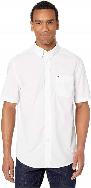 Tommy Hilfiger Men's Short Sleeve Casual Button Down Shirt in Classic Fit