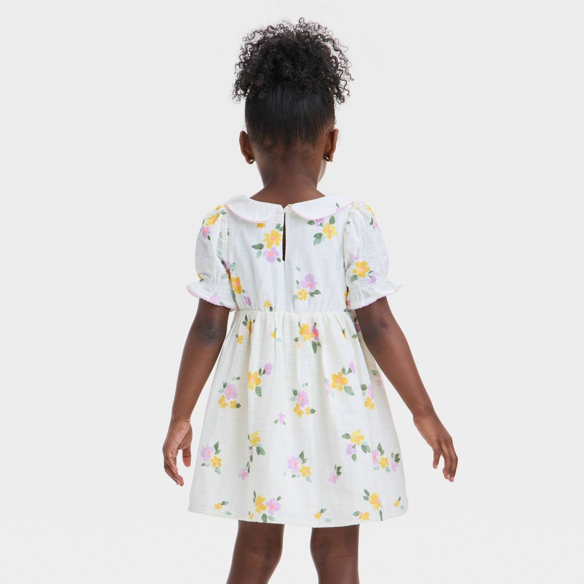 Cat & Jack-Vestido floral para niña pequeña - Cat & Jack™ Crema